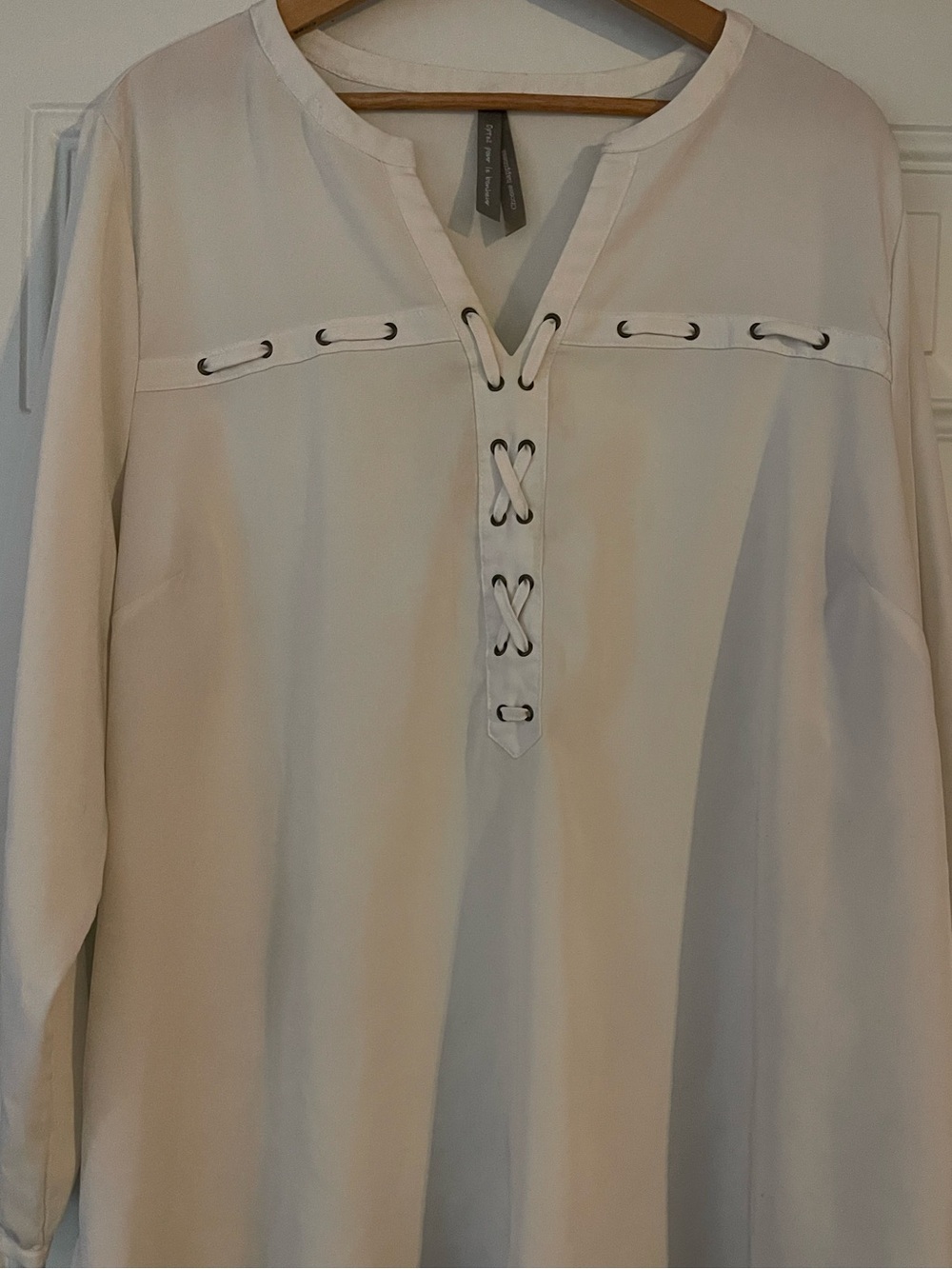Ivory Faux Lace-Up Split Neck Button Long Sleeve Tunic 2X XXL